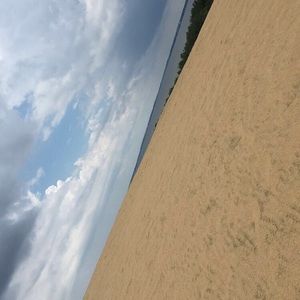 Meet your Posher, Dana